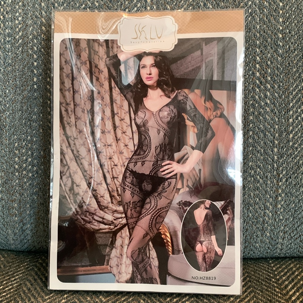 GLAMOROUS SKLV Sexy Temptations bodysuit is SUPER SEXY!